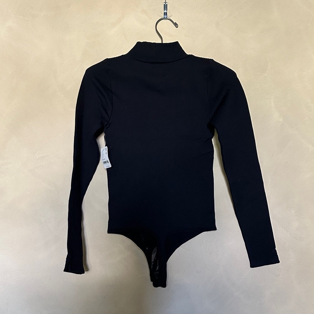 Free People Intimately XYZ Recycled Black Ribbed Turtleneck Bodysuit NWT - Picture 4 of 5